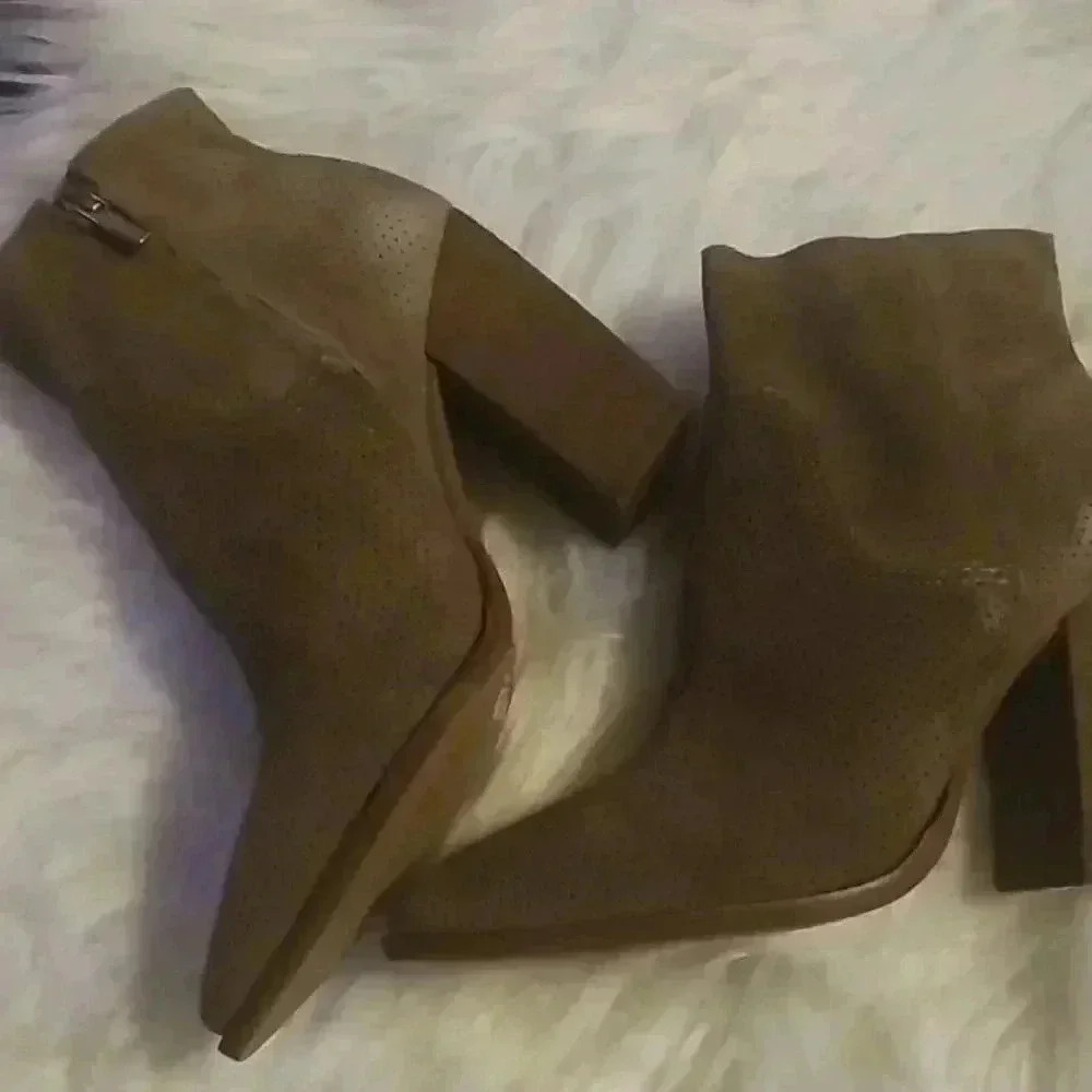 Vince Camuto Suede Boot - Picture 3 of 6
